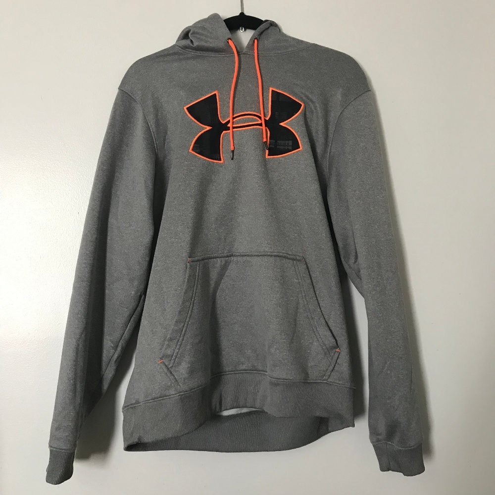 Under Armour Sweatshirt